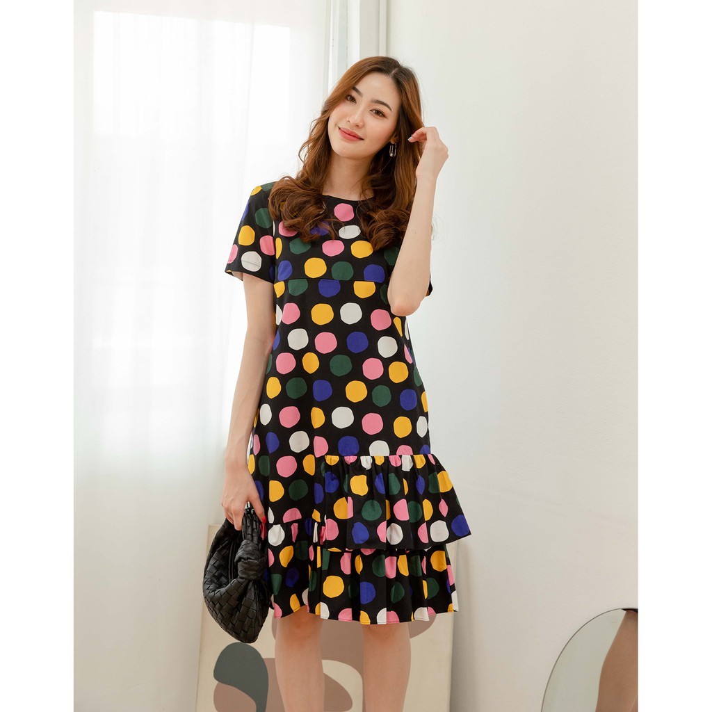 ภาพหน้าปกสินค้าLisa Side-Ruffle Dress: Color Dots
