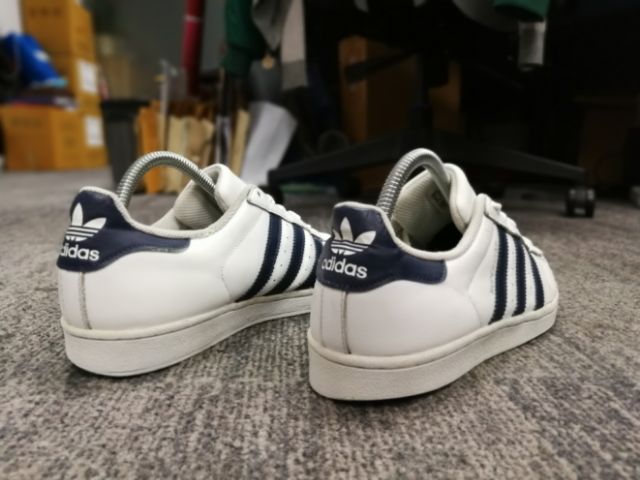 adidas-originals-superstar-white-collegiate-navy