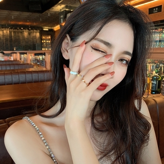 ภาพขนาดย่อของภาพหน้าปกสินค้าชุดแหวนสวมนิ้ว สไตล์เกาหลี สำหรับผู้หญิง 3 ชิ้น จากร้าน a18270988770s.th บน Shopee