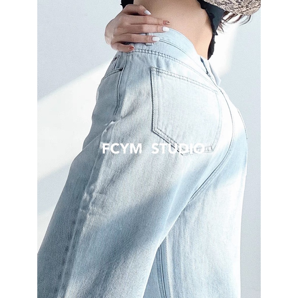 ภาพสินค้าพร้อมส่ง Jean Girl กางเกงยีนส์ขากระบอกผู้หญิง จากร้าน ohpants บน Shopee ภาพที่ 1