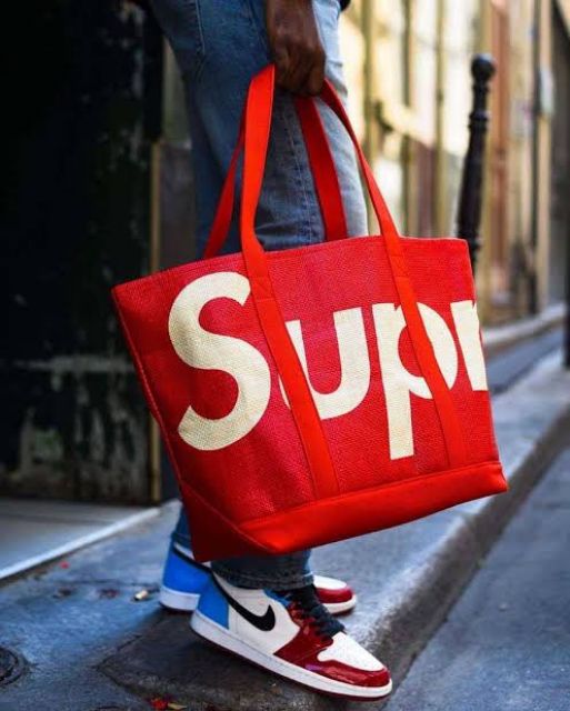 Supreme raffia tote purple hotsell