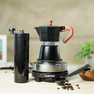 ภาพหน้าปกสินค้าKAMPING (สีดำ)หม้อต้มกาแฟสด มอคค่าพอท + เตาไฟฟ้ามินิ 500W + เครื่องบดมือหมุน + 2-1 ช้อน ซึ่งคุณอาจชอบราคาและรีวิวของสินค้านี้