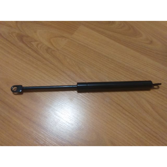 โช้คค้ำฝากระโปรงหน้า BMW E30 | Shopee Thailand