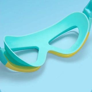 ภาพขนาดย่อของภาพหน้าปกสินค้าแว่นตาว่ายน้ำเด็ก กันฝ้า สีสันสดใส แว่นว่ายน้ำเด็กป้องกันแสงแดด UV ไม่เป็นฝ้า แว่นตาเด็ก ปรับระดับได้ CVZA จากร้าน idurianav224 บน Shopee ภาพที่ 3