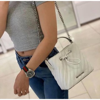 🎀 (สด-ผ่อน) MK ขนมจีบ สีขาว 35T0SU2C0U Michael Kors SURI SM Bucket crossbody OPTIC WHITE