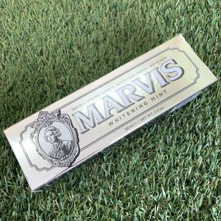 ภาพหน้าปกสินค้า🇮🇹New Package ยาสีฟัน Marvis Whitening Mint + xylitol 85 ml. ที่เกี่ยวข้อง