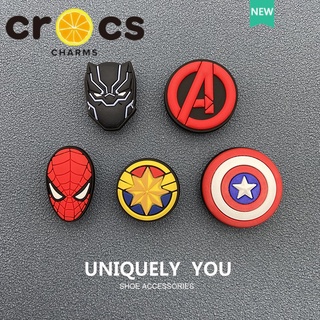 สินค้า Crocs jibbitz charms Avengers เครื่องประดับ รูปการ์ตูนดอกไม้ สําหรับตกแต่งรองเท้า DIY