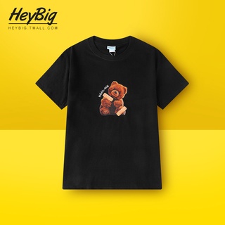 เสื้อผ้าผชเสื้อยืดแขนสั้น พิมพ์ลายหมี ขนาดใหญ่ แบบเรียบง่าย สไตล์ญี่ปุ่น สําหรับผู้ชายS-5XL