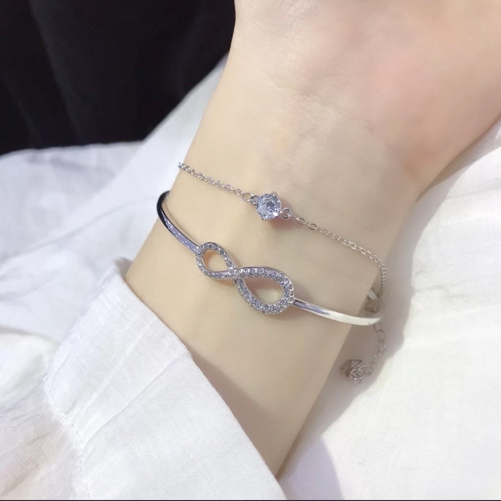 swarovski-กำไล-swarovski-infinity-bracelet-ของแท้-100-swarovski-กำไลข้อมือ-สวารอฟส-ของขวัญสำหรับคนพิเศษ-สร้อยข้อมือสตร