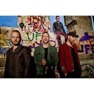 Coldplay Chris Martin โคลด์เพลย์ โปสเตอร์ วอลเปเปอร์ ตกแต่งผนัง วงดนตรี Poster โปสเตอร์วินเทจ โปสเตอร์วงดนตรี