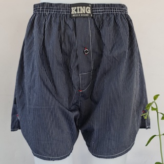 สินค้า KING ไซส์ XL กางเกงบ๊อกเซอร์ สไตล์เกาหลี ไม่มีตะเข็บหลัง เป้าเปิดได้ ผลิตจากผ้าเชิ๊ต ใส่สบาย รุ่นลายสก๊อต
