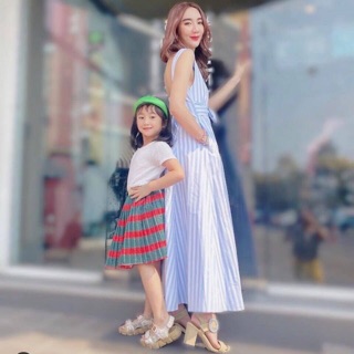 : Maxi Dress เดรสตัวยาวลายริ้วสีสันสดใส Tag : Aurora Brand