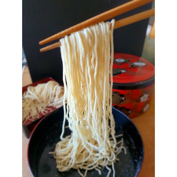 akira-ramen-อากิระ-ราเมง-ราเมงเส้นสด-ทำใหม่ทุกออเดอร์-1-แพค-ทำได้-8-ชาม-800g-homemade-ramen