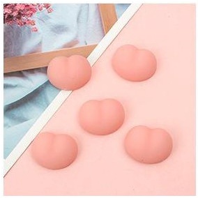 ภาพหน้าปกสินค้าSuper cute round peach TPR soft rubber breathable cute little ass fidget toys squishy stress reliever toys kawaii squeeze จากร้าน gungumanz.th บน Shopee
