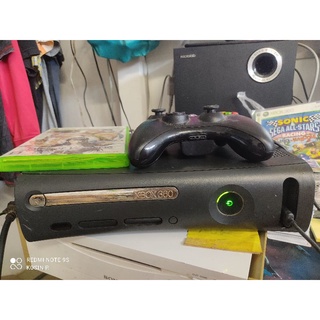 เครื่อง Xbox 360 elite Jasper hd 120 gb แท้ แปลงระบบแล้ว เล่นแผ่นได้ อุปกรณ์ครบ ไฟ 110 สภาพใ้ช้งานปกติ