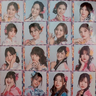 รูปแนวตั้ง BNK48 รุ่น 1 ที่แถมจากเครื่องราง พร้อมส่ง