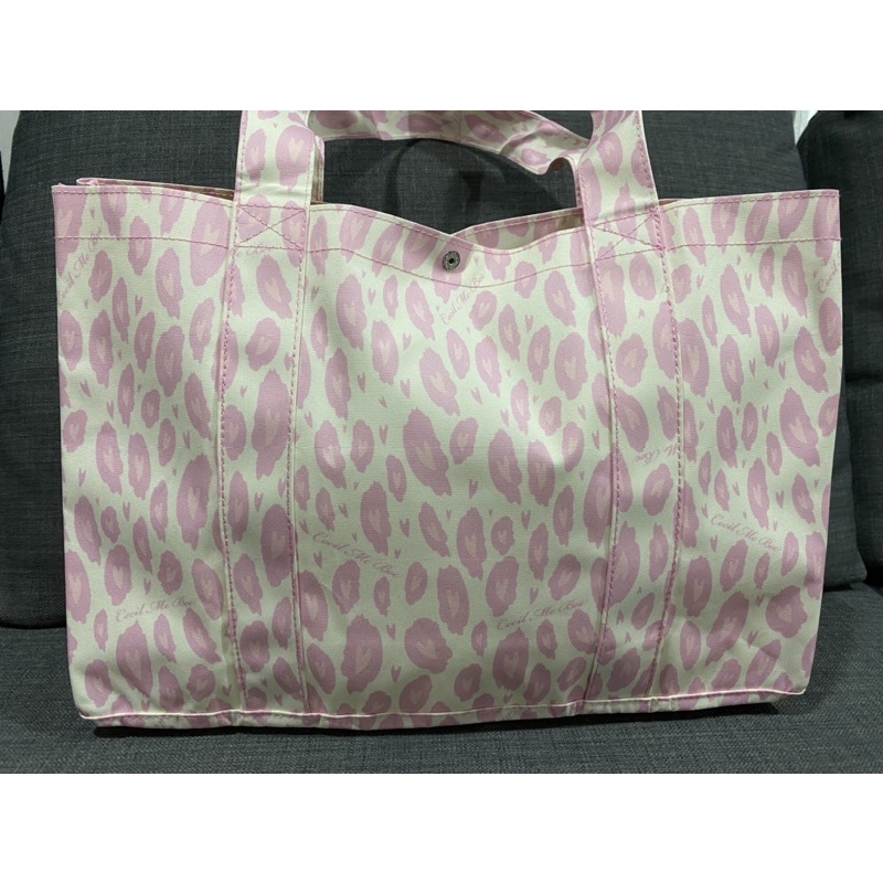 กระเป๋า-cecil-mcbee-tote-bag