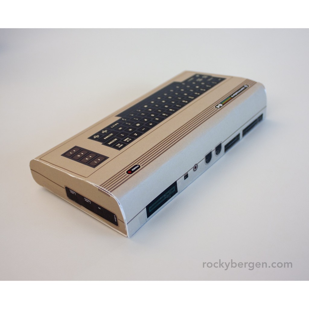 เครื่องคอมพิวเตอร์คลาสสิก-commodore-64-original-โมเดลกระดาษ-ตุ๊กตากระดาษ-papercraft-สำหรับตัดประกอบเอง