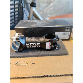 KCNC FLY RIDE สเต็ม คอแฮนด์ขนาด 31.8mm.
ความยาว 90mm.