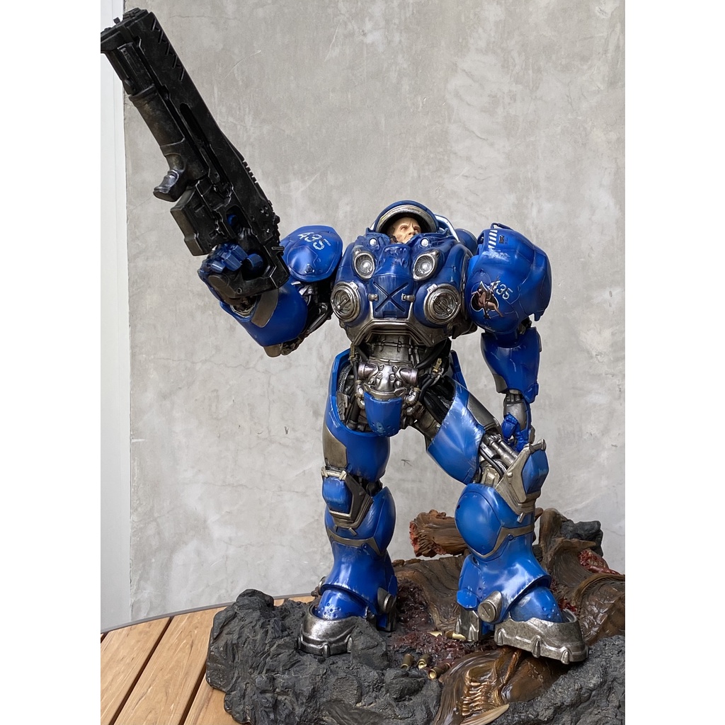 Starcraft 2 statue online