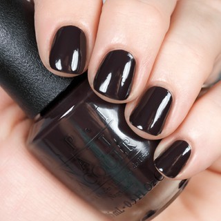 พร้อมส่ง OPI - Shh...Its Top Secret! (NL W61) ยาทาเล็บ สีน้ำตาลเข้มๆๆ หรูหรา มือขาวเท้าขาวสุดๆไปเลยค่ะ แท้ 100%