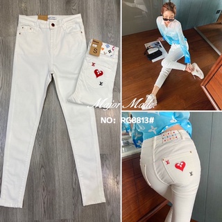 Jeans Pants กางเกงยีนส์สีขาวขายาว ทรงสกินนี่ งานผ้านิ่มมาก ผ้ายืดเยอะ ดีเทลปัก กระเป๋าด้านหลัง พร้อมด้วยงานป้ายหนัง