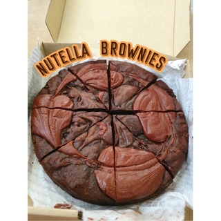 ภาพหน้าปกสินค้า[ค่าส่งเหมา 25 บาท] Brownie Nutella บราวนี่นูเทลล่า 1 ปอนด์ เนื้อหนึบ อร่อยมากกกก เข้มข้นรสช็อกโกแลต ที่เกี่ยวข้อง