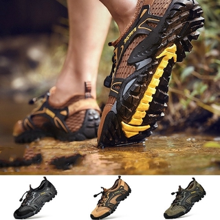 ภาพหน้าปกสินค้าWater Sneakers Hiking Shoes ผู้ชาย กลางแจ้งปีนเขารองเท้ากีฬาระบายอากาศและป้องกันการลื่นรองเท้าลุยน้ำ ซึ่งคุณอาจชอบราคาและรีวิวของสินค้านี้