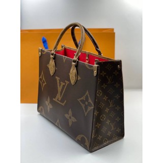 กระเป๋าถือ​ Louis​Vuitton​