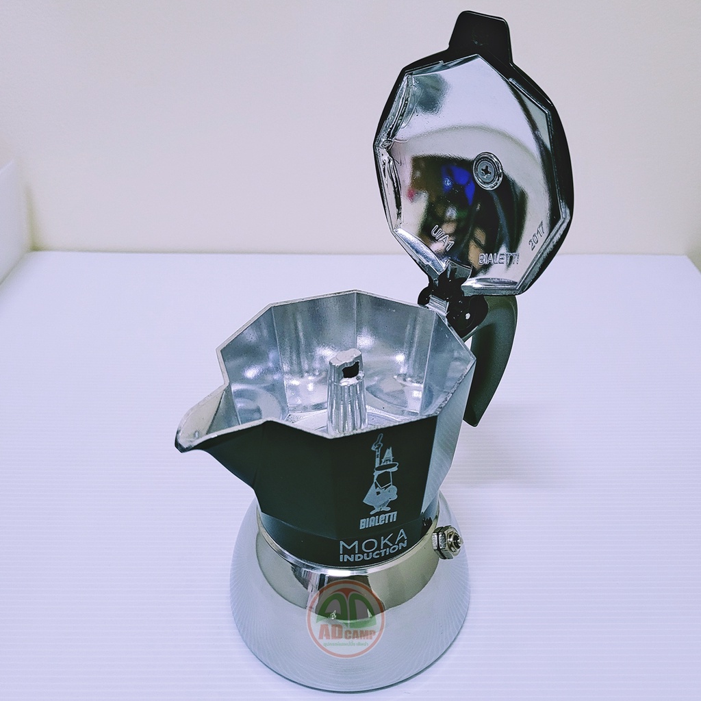 mokapot-bialetti-4-ถ้วย-moka-induction-เป็นรุ่นที่ผลิตออกมาเพื่อสามารถใช้กับเตาแม่เหล็กไฟฟ้าได้