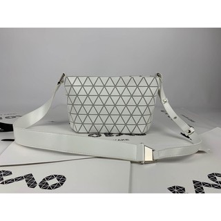 BaoBao Issey Miyake，crossbody bag，shoulder bag，กระเป๋าสะพาย，กระเป๋า Messenger