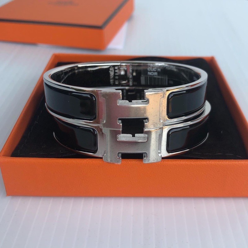 hermes-clic-h-bracelet-size-pm