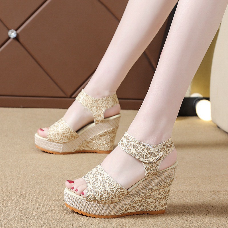 พร้อมส่ง-ฮิตที่สุดรองเท้าผู้หญิงส้นตึก-สไตล์เกาหลี-tp120
