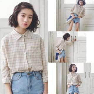 🎉เสื้อเชิ้ตแฟชั่นลายสก๊อตสีครีม​ พร้อมส่ง💐