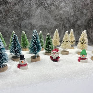 (ราคา/1 ชิ้น) ต้นคริสต์มาสจิ๋ว 4.5 ซม. มี 3 สี (เลือกสีด้านใน) สำหรับตกแต่งบ้านตุ๊กตา คริสต์มาส #ของจิ๋ว #miniature