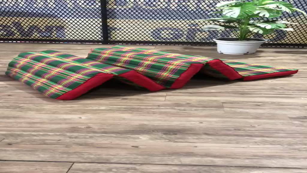 เสื่อนอนนุ่น5พับ-รุ่นเล็ก-thai-mattress-kapok-fiber-100-60x140x6-cm-ระบุสีทักแชท-1ออเดอร์ไม่เกิน4ชิ้นนะคะ
