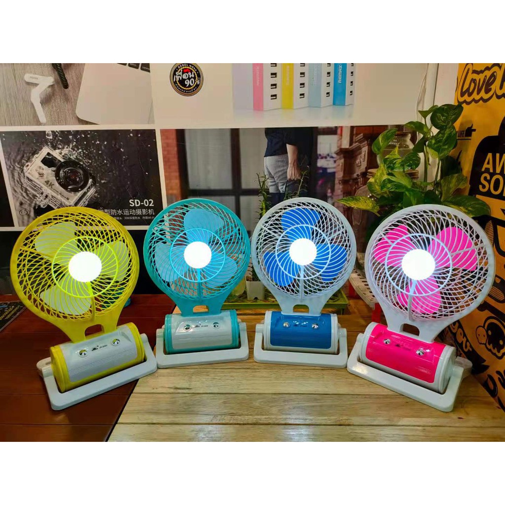 จัดโปรแรง ️พัดลมตั้งโต๊ะ JR5588 พัดลมปรับระดับแรงลมไฟ ได้ มีไฟ LED ใน