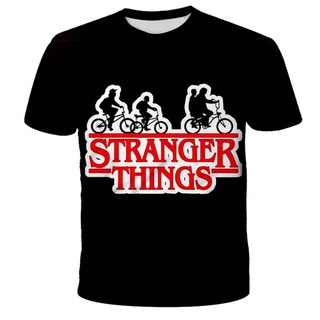 เสื้อยืดคอกลมเสื้อยืดแขนสั้น พิมพ์ลายการ์ตูน Stranger Things Hellfire Club สําหรับผู้ชาย และผู้หญิง ผ้าฝ้ายแท้