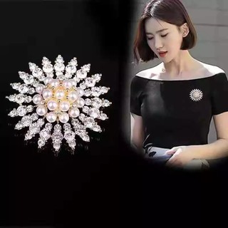 【In Stock】Korean fashion explosion flowers rhinestone brooch golden silver high-end retro brooch popular accessory