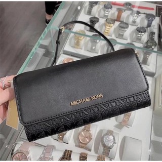 กระเป๋าสะพายข้าง Micheal kors สีดำ ปั๊มลายนูนสุดหรู แซ่บๆๆสะพายเบาๆๆกรุบกริบค่า