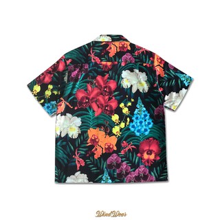 ภาพขนาดย่อของภาพหน้าปกสินค้าเสื้อฮาวาย ลายดอกไม้กล้วยไม้ไทย แบรนด์ Windwear ผ้า Cotton Satin Aloha Shirt Thai Orchid จากร้าน windwear บน Shopee