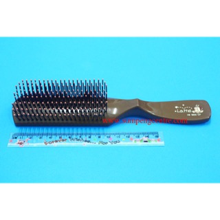 ภาพหน้าปกสินค้าหวี HB1800CF (1 แพค - 6 ชิ้น) Hairbrush HB1800CF (1 pack - 6 pieces) ที่เกี่ยวข้อง