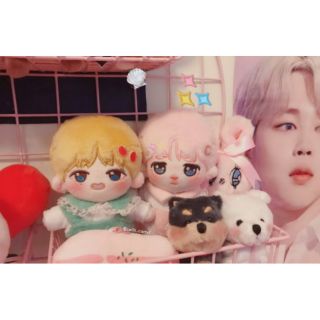 [🌷] พร้อมส่ง

ตุ๊กตาจีมิน 15 cm