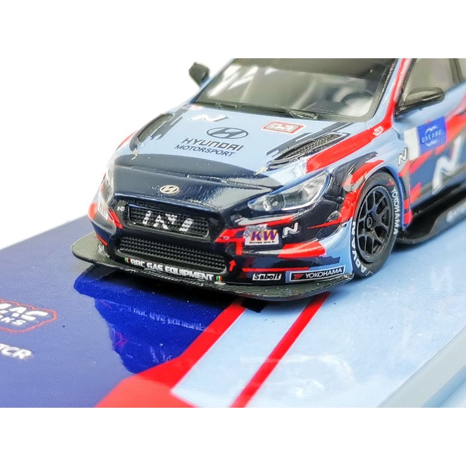 tarmac-works-hyundai-i30-n-tcr-wtcr-2019-with-decal-no-1-tarquini-amp-no-5-michelisz