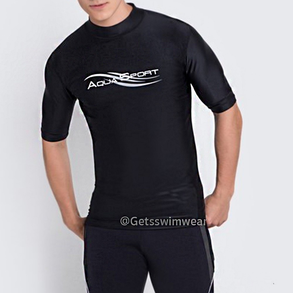 ภาพหน้าปกสินค้าถูกและดี เสื้อว่ายน้ำแขนสั้นกันยูวีสีดำ สกรีนAqua sport รุ่น 14649 จากร้าน pakpro_shop บน Shopee