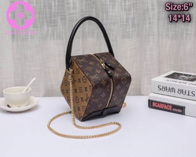 ยี่ห้อ-lv-ขนาด-6นิ้ว-เกรด-พรีเมียม-ราคา-890-ส่งฟรี-ลทบ-ภาพถ่ายจากสินค้าจริง-สนใจสอบถามได้ค่ะ