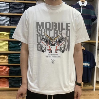 Uniqlo เสื้อยืดแขนสั้น พิมพ์ลายกันดั้ม สําหรับผู้ชาย และผู้หญิง 451379 451380