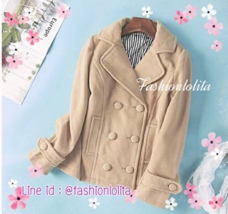 พร้อมส่ง Beige fusion coat เสื้อโค้ทคอปกมีกระเป๋า แต่งกระดุมสองแถวเรียบเก๋ แขนแต่งสายคาด มีดีเทลน่ารักๆ