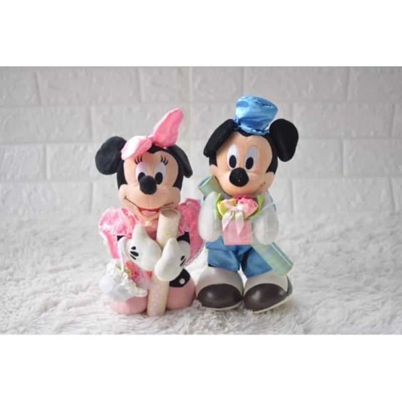 มือสอง-ตุ๊กตาคู่แต่งงานมิกกี้-มินนี่เม้าส์-mickey-minnie-mouse-จากญี่ปุ่น