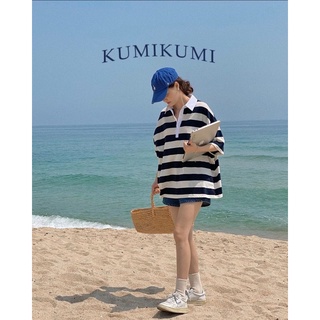 kumikumi 💙 เสื้อคอปก oversize ลายขวาง ขาว ดำ งานแฟชั่นสไตล์เกาหลี น่ารักเท่ๆ